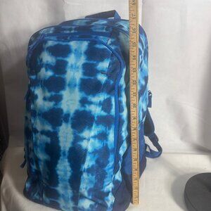 LAND'S END XL BACK PACK, CARRY ALL, HIKING PACK. + BRITA WATER BOTTLE + FILTER
